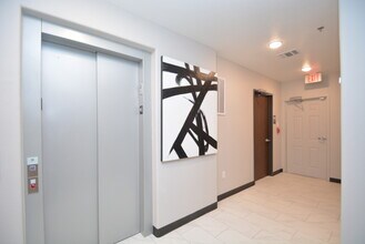 6542 Greatwood Pky, Sugar Land, TX for sale Interior Photo- Image 2 of 20