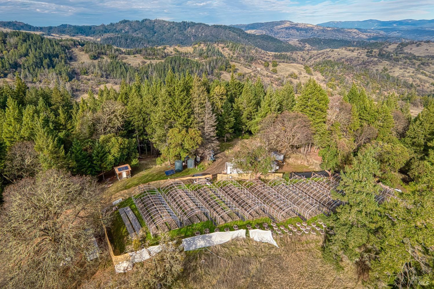 8450 Orr Springs Rd, Ukiah, CA à vendre Autre- Image 1 de 15