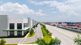 Plus de détails pour 8901 NW 87th Ave, Medley, FL - Industriel à louer