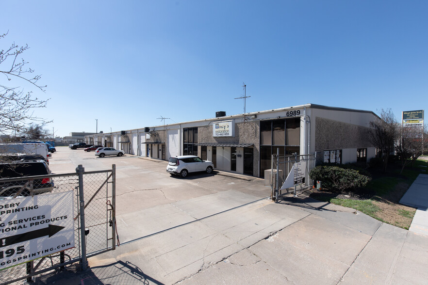 6989 W Little York Rd, Houston, TX for lease - Building Photo - Image 1 of 60