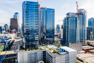 1200 S Figueroa St, Los Angeles, CA - AERIAL map view