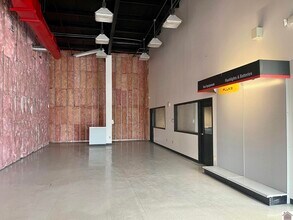 3160 Parisa Dr, Paducah, KY for lease Interior Photo- Image 2 of 9