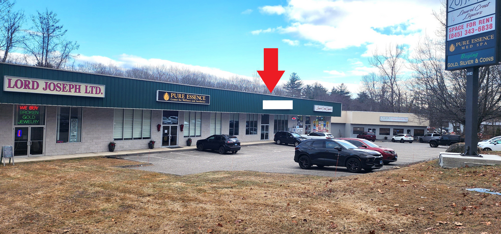 524 Wolcott Rd, Wolcott, CT for lease - Building Photo - Image 2 of 2