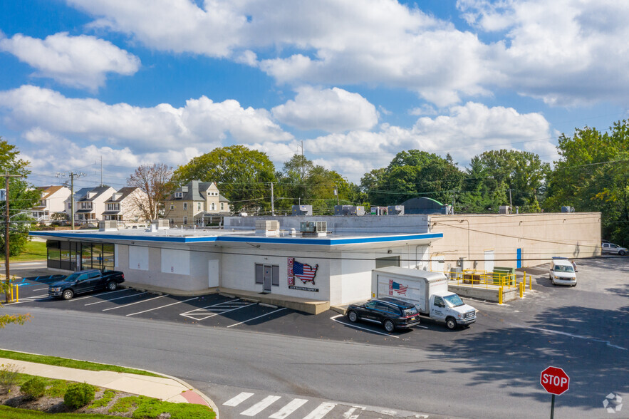 199 Kedron Ave, Folsom, PA for lease - Primary Photo - Image 1 of 24