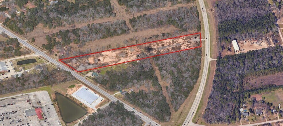 4065 LOOP 336 E, Conroe, TX à vendre - Photo du bâtiment - Image 3 de 14