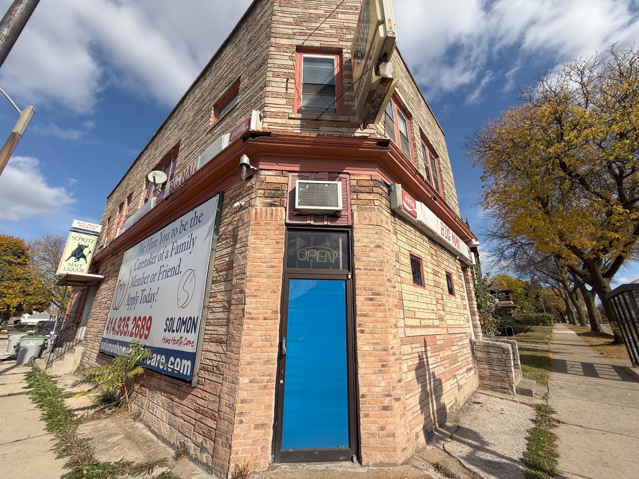 1932 W Capitol Dr, Milwaukee, WI for sale Building Photo- Image 1 of 13