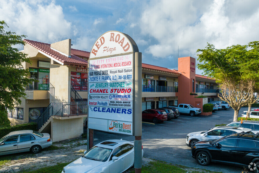 1890 S Red Rd, Miami, FL à vendre - Photo principale - Image 1 de 1