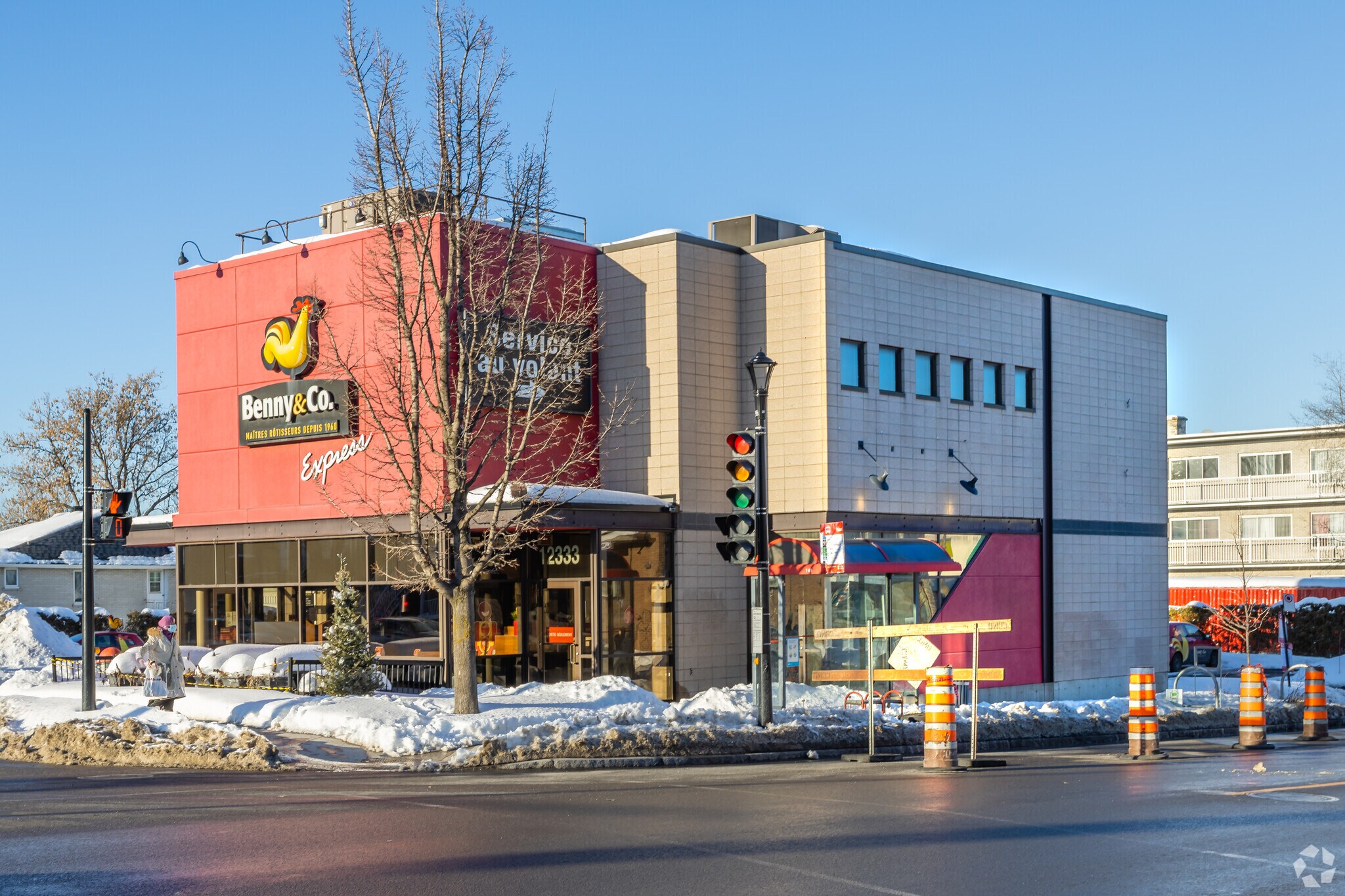 12333 Boul Laurentien, Montréal, QC for sale Primary Photo- Image 1 of 1