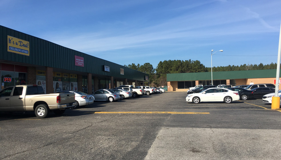 834  # 2-834   #18 Us-1, Lugoff, SC for lease - Building Photo - Image 2 of 4