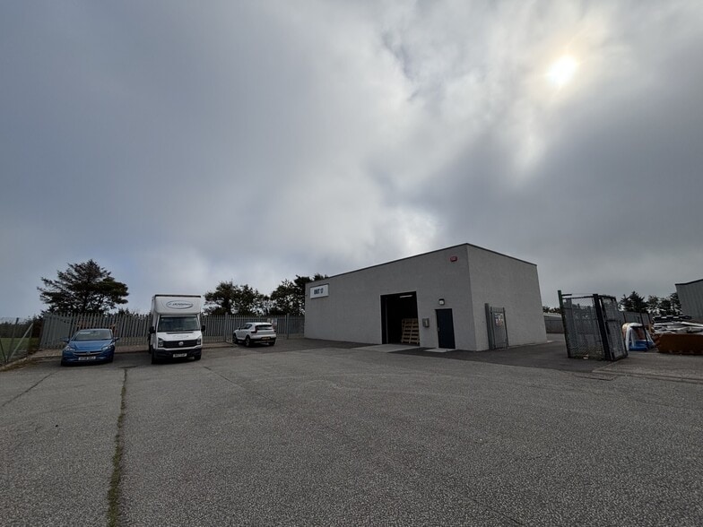 17 Blackhouse Cir, Peterhead for lease - Building Photo - Image 3 of 7