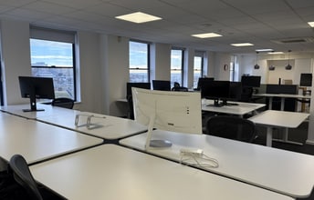 36-37 Frederick Pl, Brighton for lease Interior Photo- Image 2 of 5