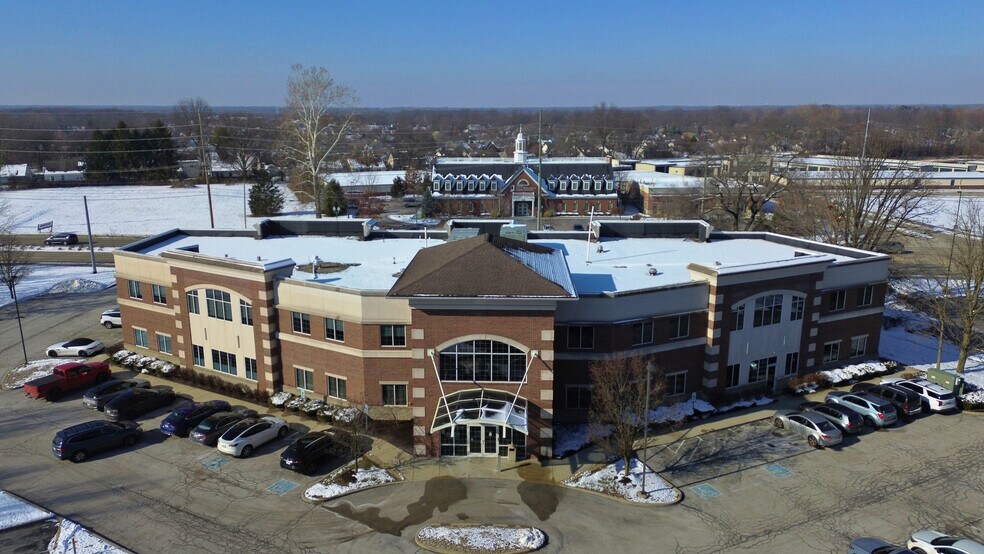 10967 Allisonville Rd, Fishers, IN à louer - Photo du bâtiment - Image 3 de 20