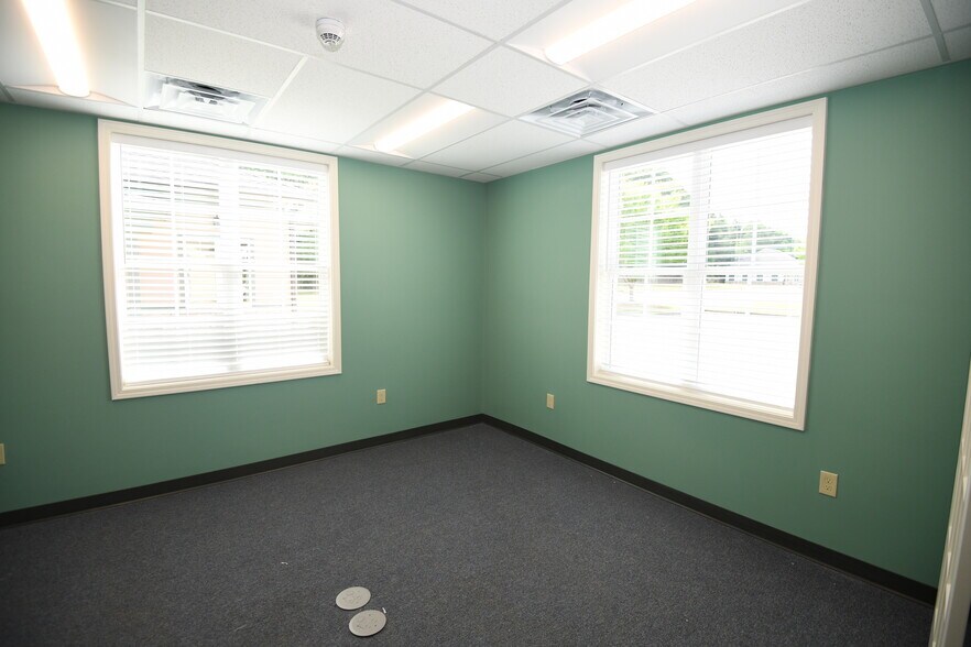 367 Athens Hwy, Loganville, GA à louer - Photo intérieure - Image 3 de 8