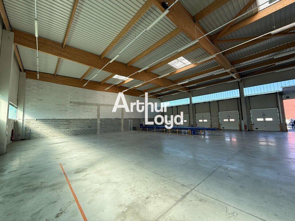 Industrial in Les Arcs for lease Interior Photo- Image 1 of 5