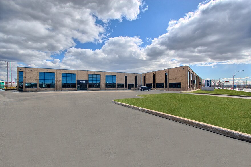 4850 Rue Hickmore, Saint-Laurent, QC for sale - Other - Image 1 of 1