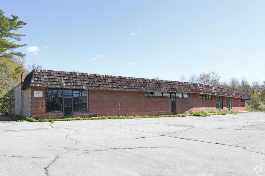 277 Plymouth St, Halifax, MA for sale - Primary Photo - Image 1 of 3