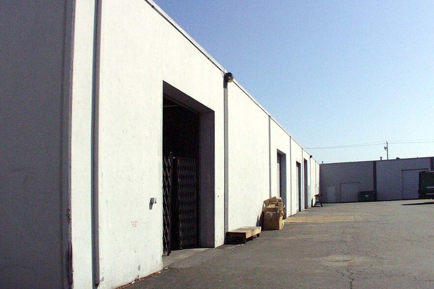 329-349 Littlefield Ave, South San Francisco, CA à louer - Autre - Image 3 de 9