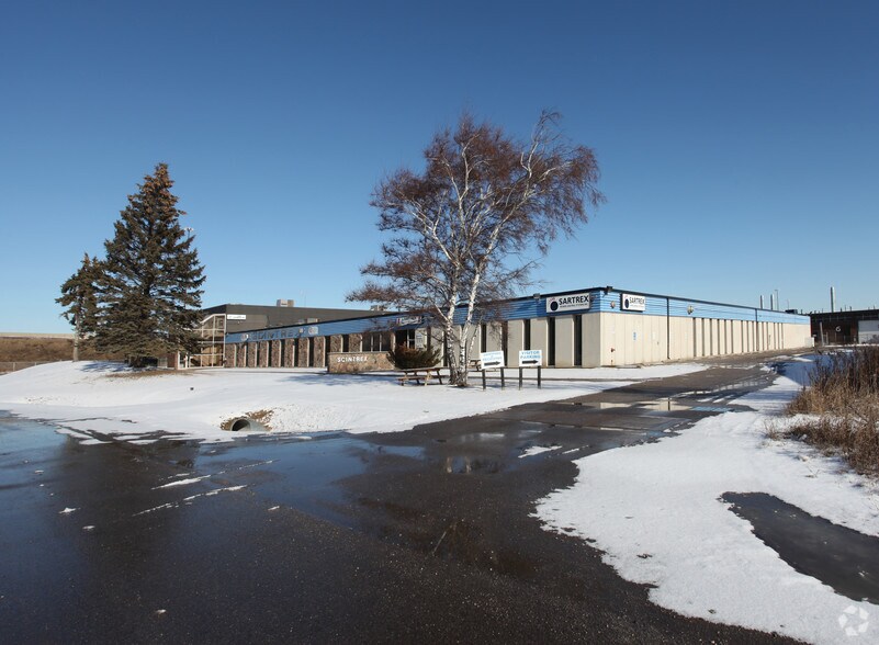 222 Snidercroft Rd, Concord, ON for sale - Primary Photo - Image 1 of 1