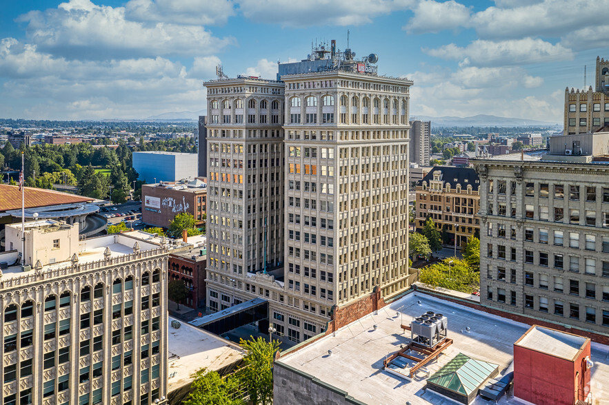 422 W Riverside Ave, Spokane, WA for lease - Primary Photo - Image 1 of 9