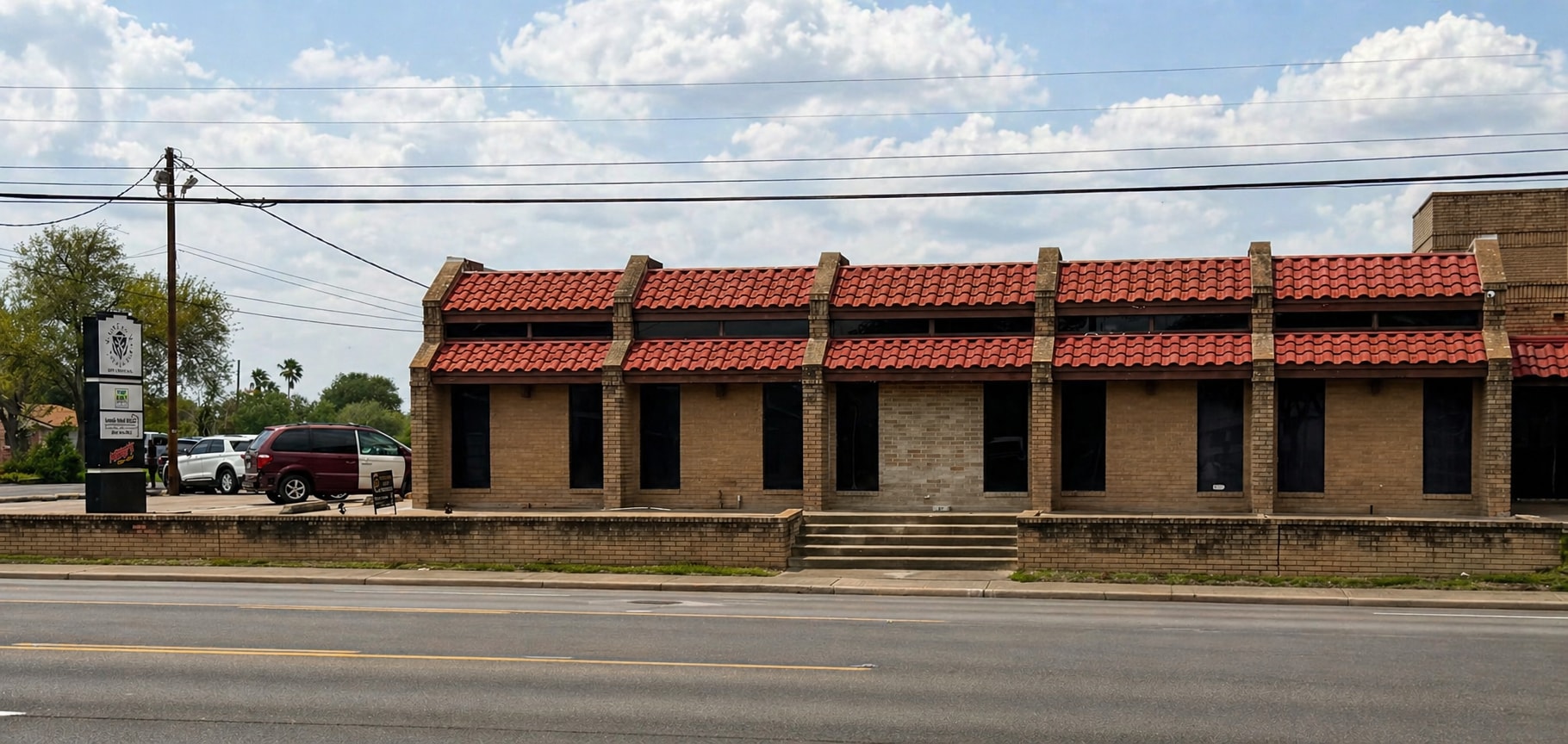 1911 Lubbock St, Harlingen, TX for lease Primary Photo- Image 1 of 16