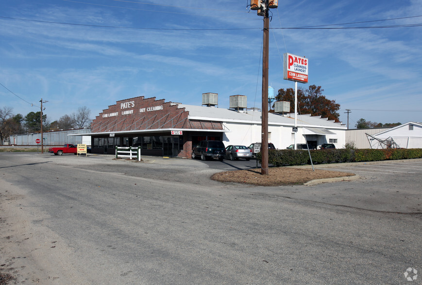 101 E Jefferson St, Dillon, SC for lease - Building Photo - Image 2 of 2