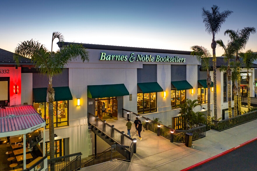 6270-6378 E Pacific Coast Hwy, Long Beach, CA for lease - Building Photo - Image 3 of 34