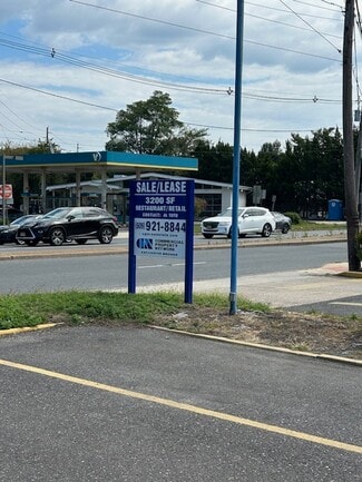 Plus de détails pour 785 Parkway Ave, Trenton, NJ - Commerce de détail à louer