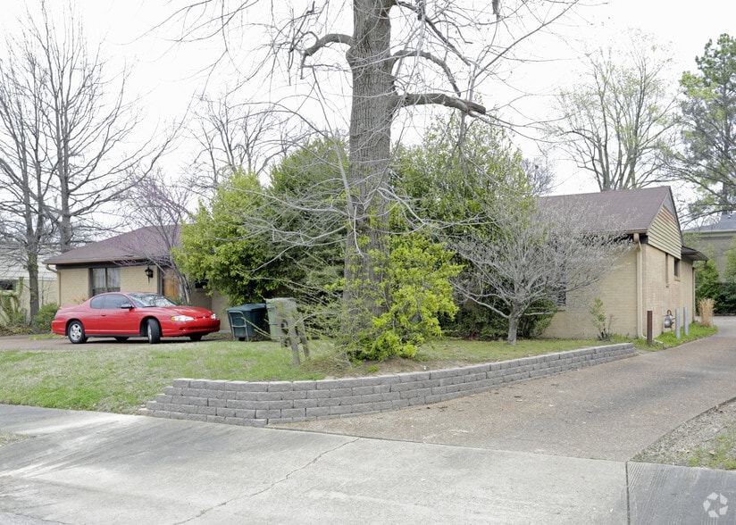 968 Reddoch Cv, Memphis, TN for sale - Primary Photo - Image 1 of 5