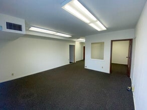459 Fulton St, San Francisco, CA for lease Interior Photo- Image 1 of 10
