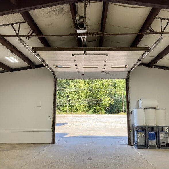 755 Route 30, Imperial, PA for lease - Building Photo - Image 3 of 4