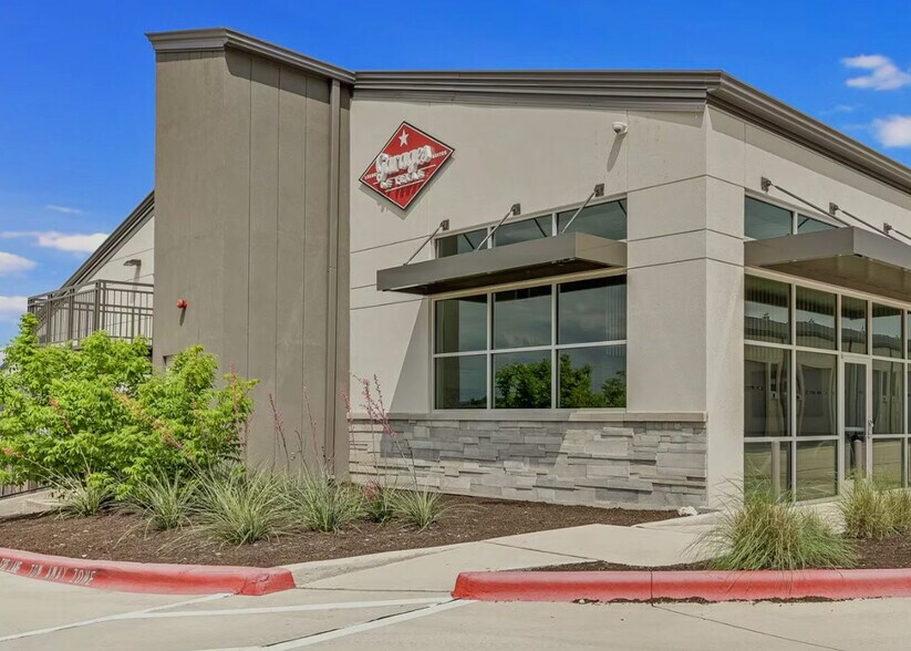 1009 RM-620, Lakeway, TX à vendre - Photo principale - Image 1 de 2