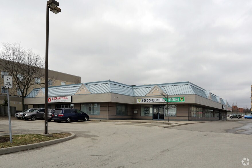 177 Cross Ave, Oakville, ON à vendre - Photo du bâtiment - Image 2 de 4