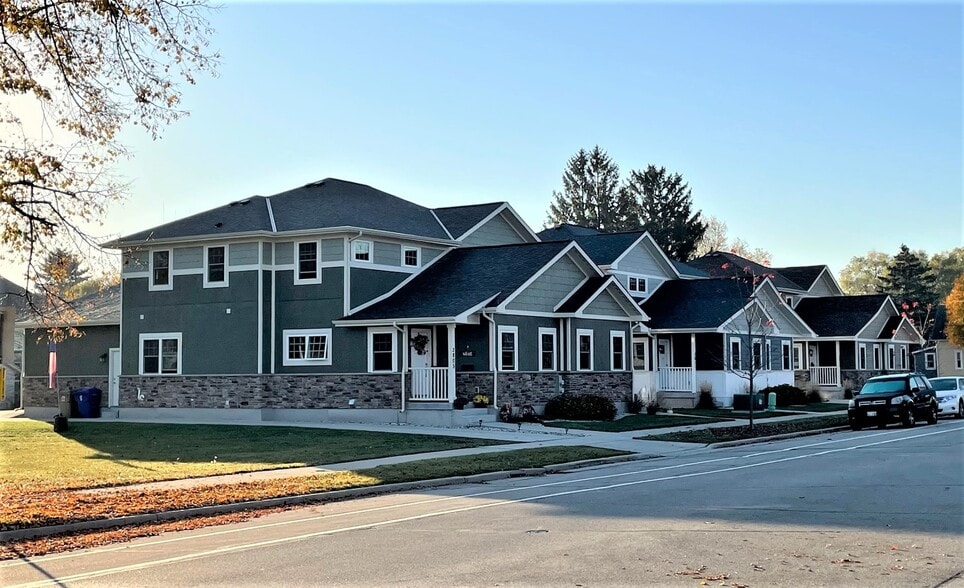 3805 7th Ave, Kenosha, WI à vendre - Photo principale - Image 1 de 5