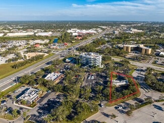 Plus de détails pour 18501 Murdock Cir, Port Charlotte, FL - Bureau/Commerce de détail à louer