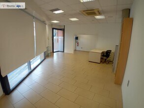 Retail in Tordera, Barcelona for lease Interior Photo- Image 2 of 9
