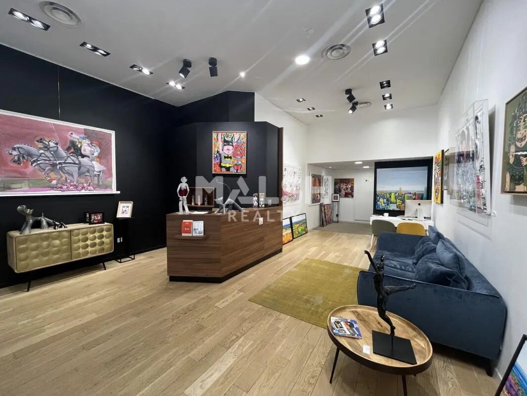 Commerce de détail dans Lyon à louer Photo intérieure- Image 1 de 5