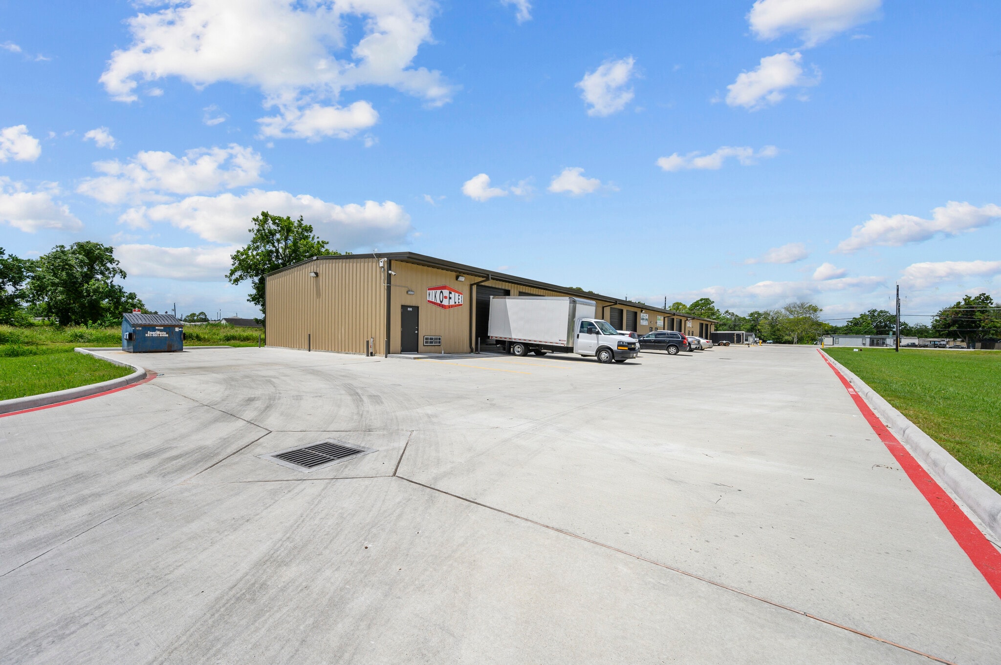 5517 FM 2004 Rd, Hitchcock, TX for lease Building Photo- Image 1 of 9