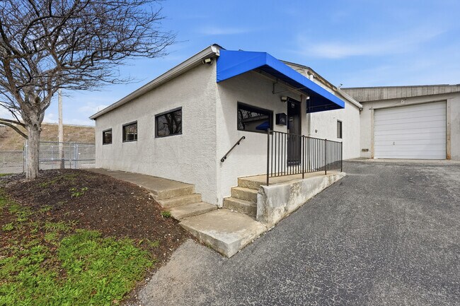 More details for 546 Brehl Ave, Columbus, OH - Industrial for Lease