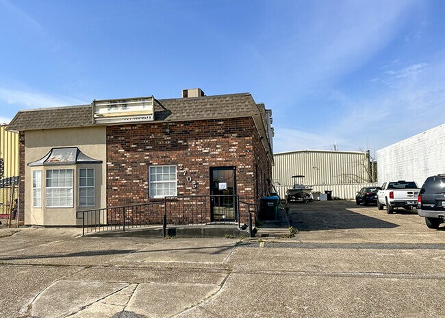 More details for 2705 Florida Ave, Kenner, LA - Office for Sale