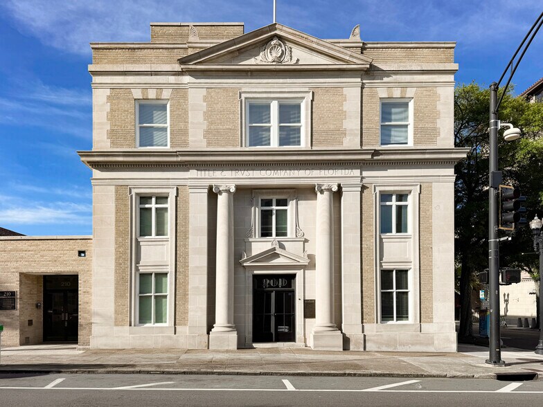 200 E Forsyth St, Jacksonville, FL à louer - Photo du bâtiment - Image 2 de 9