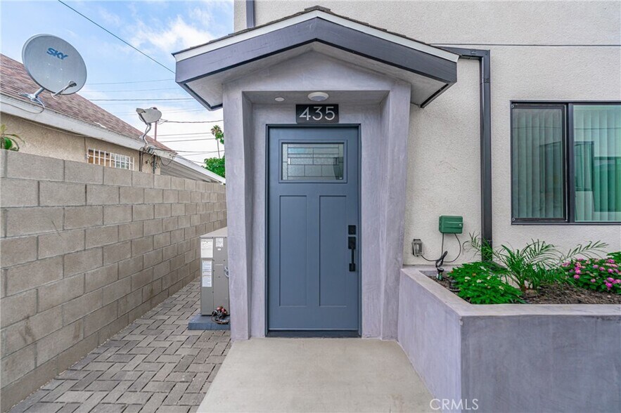 433 W Gage Ave, Los Angeles, CA for lease - Building Photo - Image 3 of 28