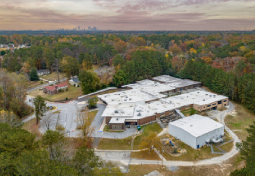 2626 Hogan Rd, Atlanta, GA for sale - Primary Photo - Image 1 of 2