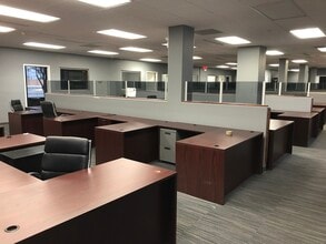 55 W 22nd St, Lombard, IL for lease Interior Photo- Image 2 of 4