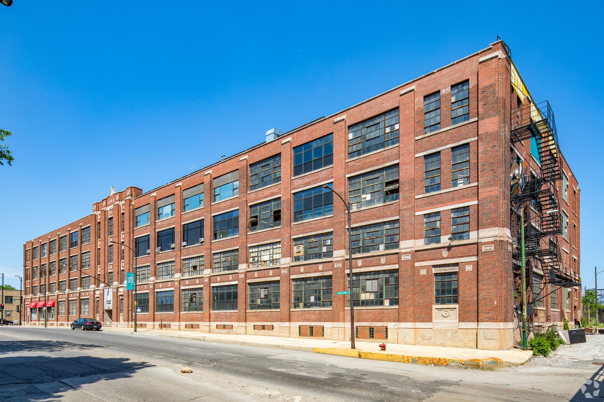 401-435 N Western Ave, Chicago, IL for sale Building Photo- Image 1 of 1