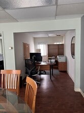 8505 Delmar Blvd, University City, MO for lease Interior Photo- Image 2 of 6