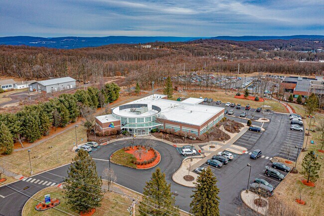 Plus de détails pour Lehigh Valley Health Network – Bureau à vendre