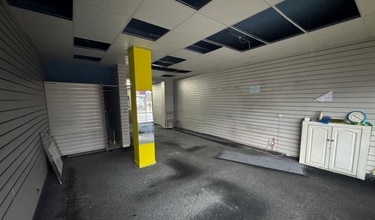 235 Holderness Rd, Hull for lease Interior Photo- Image 2 of 3