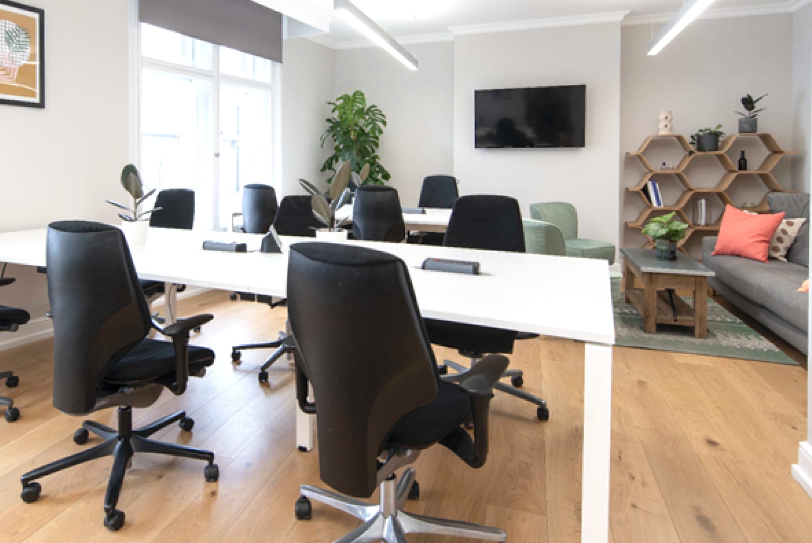 385-389 Oxford St, London for lease Interior Photo- Image 1 of 2