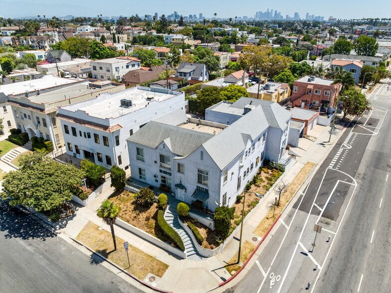 1296 S Citrus Ave, Los Angeles, CA à vendre - Aérien - Image 3 de 19