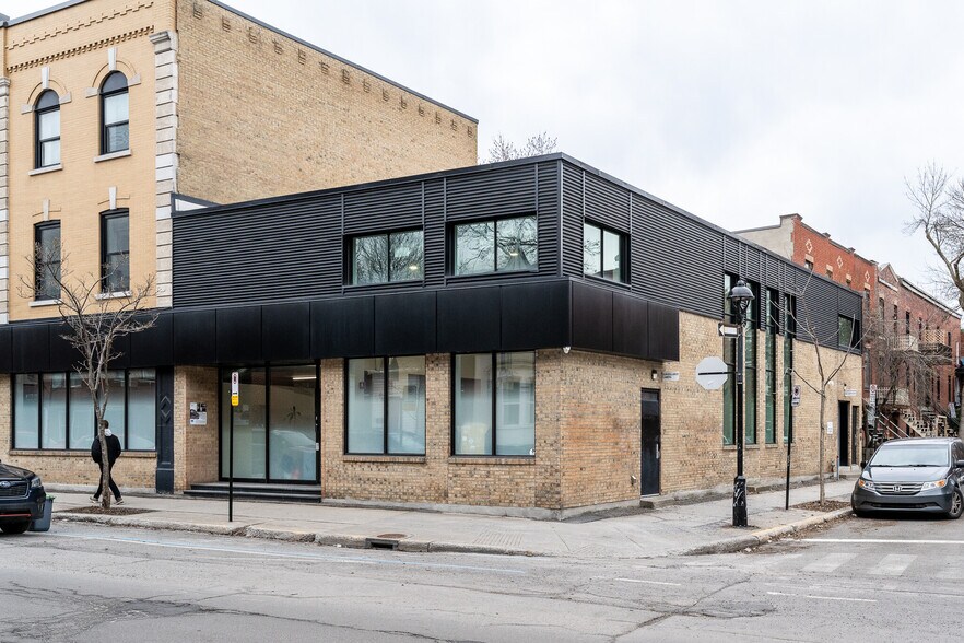 3955 Rue Saint-Jacques, Montréal, QC à louer - Photo principale - Image 1 de 5